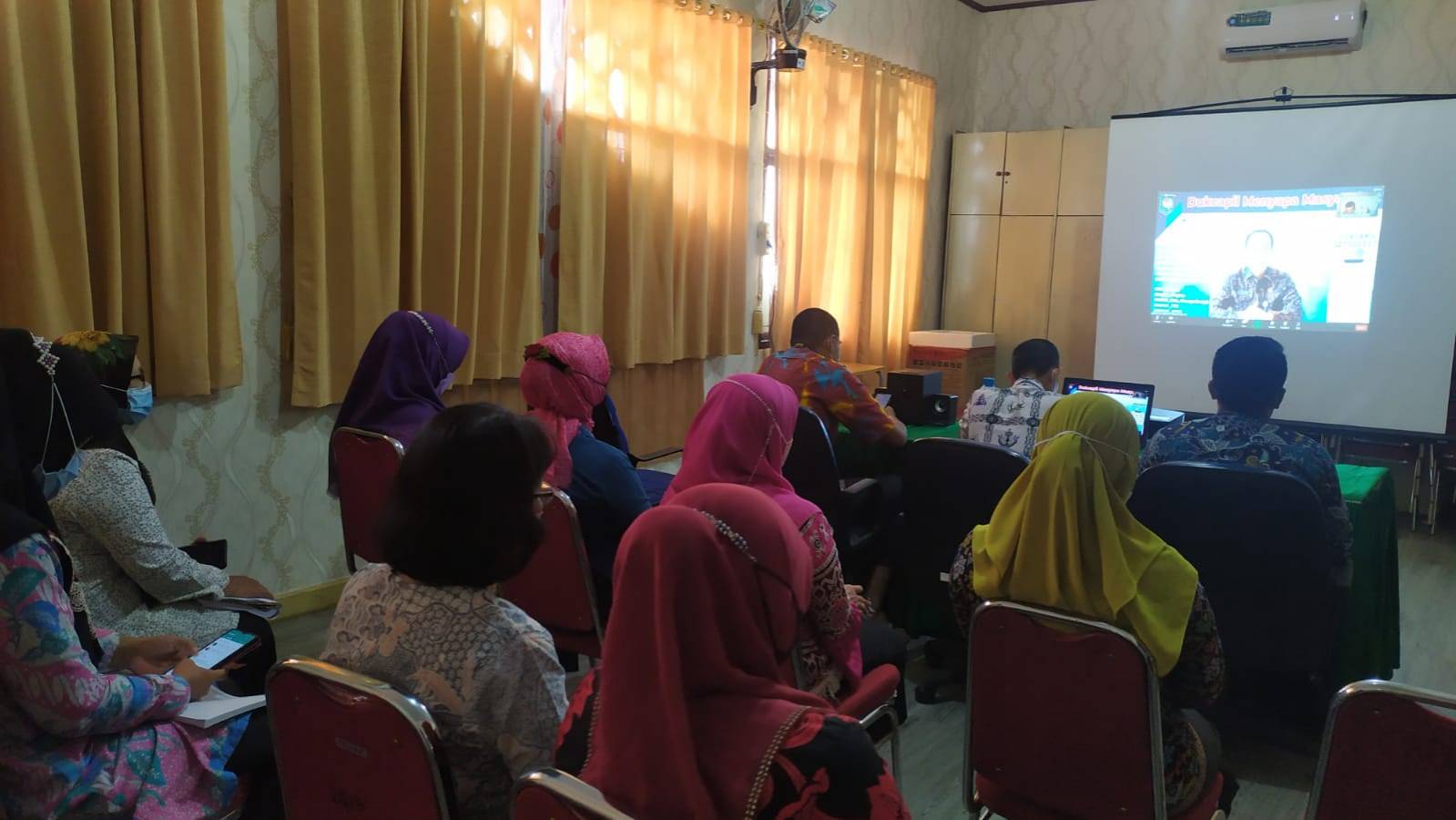 Disdukcapil Kota Metro Mengikuti DUKCAPIL BELAJAR