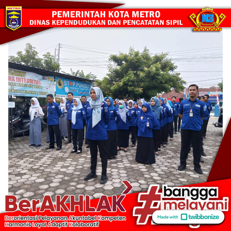 Pelaksanaan Apel Pagi Disdukcapil Kota Metro