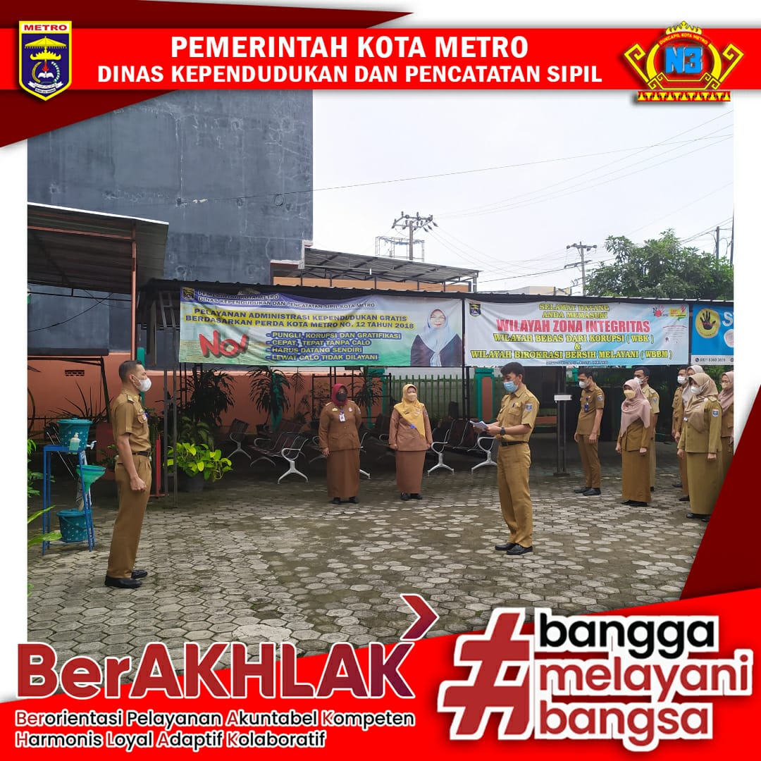 Pelaksanaan Apel Pagi Dinas Dukcapil Kota Metro