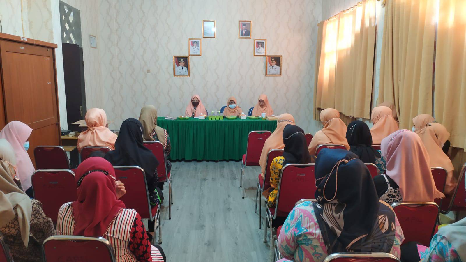 Kegiatan Rapat Darma Wanita Persatuan